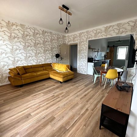 Appartement Calme, Spacieux Et Chic En Centre Ville ! Calais Bagian luar foto