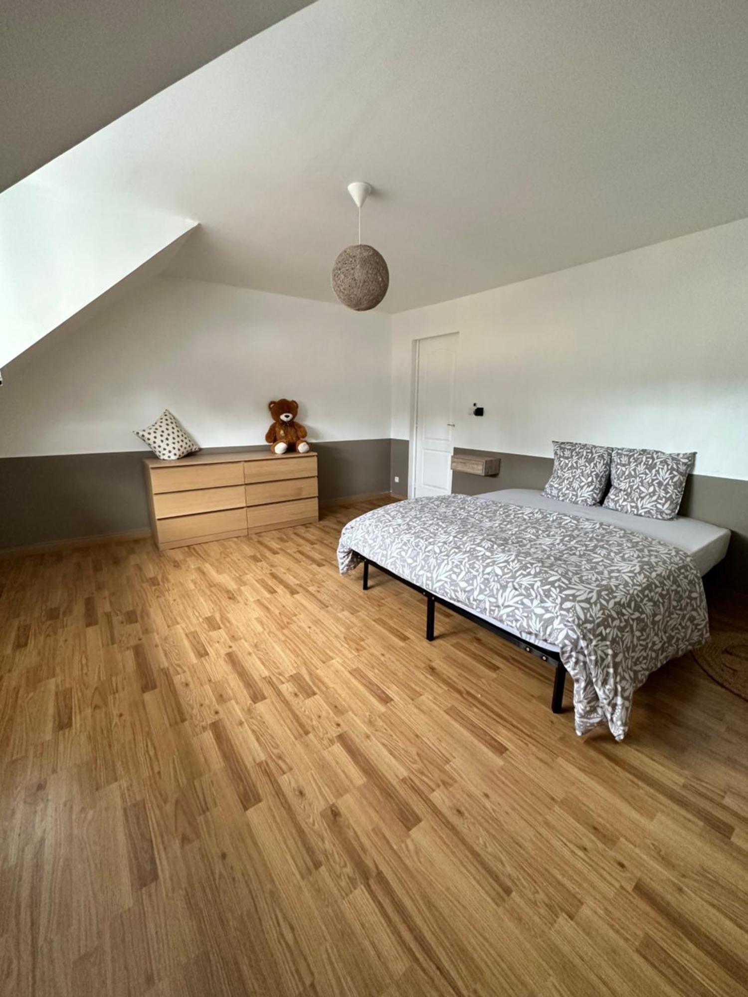 Appartement Calme, Spacieux Et Chic En Centre Ville ! Calais Bagian luar foto